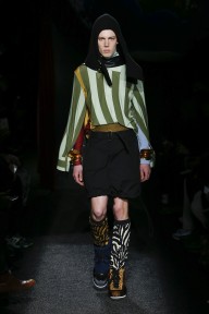 Look 22