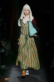 Look 27