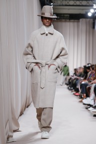 Look 13