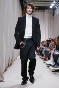 Look 18