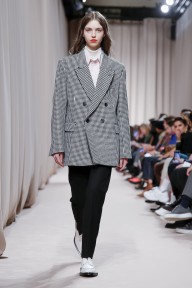 Look 25