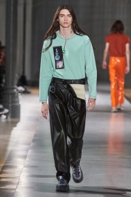 Look 33