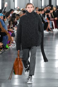 Look 15