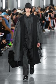 Look 19