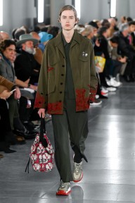 Look 37