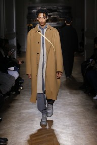 Look 17