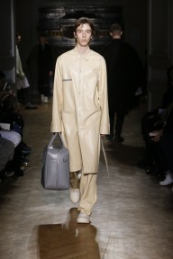Look 24