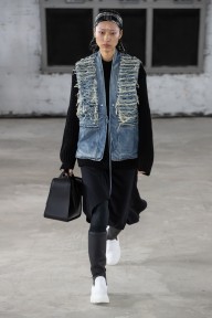 Look 25