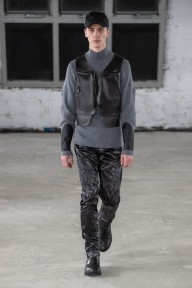 Look 28