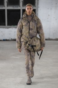 Look 37