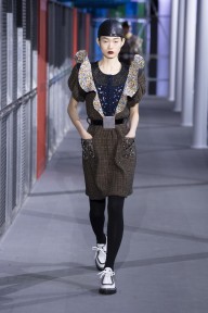 Look 1