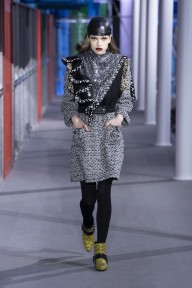 Look 40