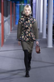 Look 38