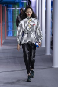 Look 33
