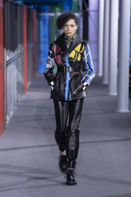 Look 17