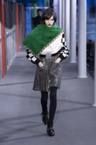 Look 11