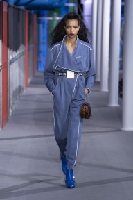 Look 10