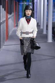 Look 9