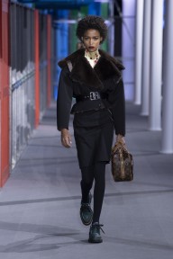 Look 3