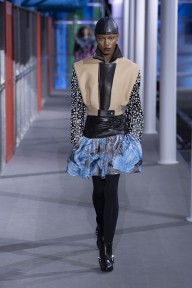 Look 2