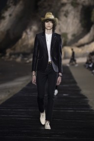 Look 5