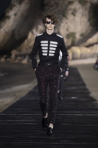 Look 13
