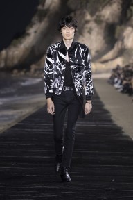 Look 24