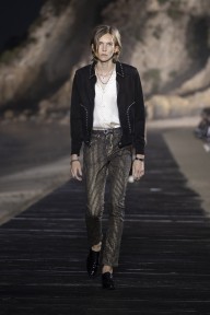 Look 25
