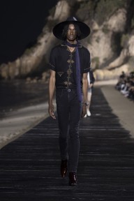 Look 39