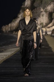 Look 70