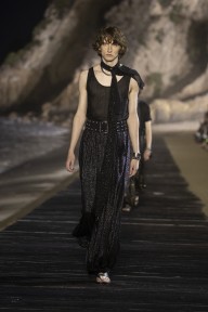 Look 77