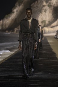 Look 80