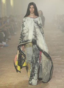 Look 32