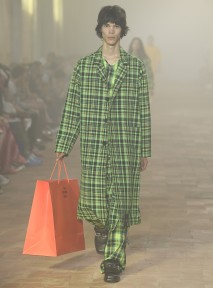 Look 19