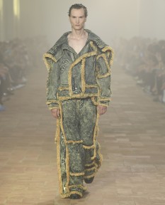 Look 13