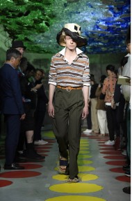 Look 11