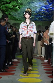 Look 15