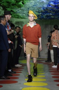 Look 25