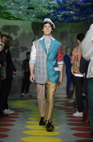Look 49