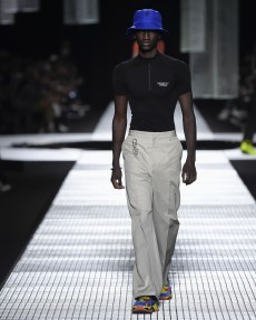 Look 49