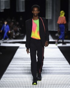 Look 11