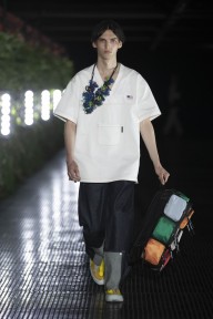 Look 8