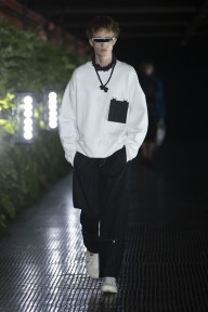 Look 12