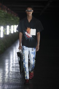 Look 40