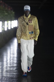 Look 46