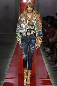 Look 3