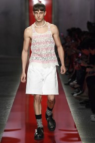 Look 10