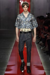 Look 11