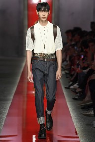 Look 15