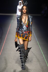 Look 2